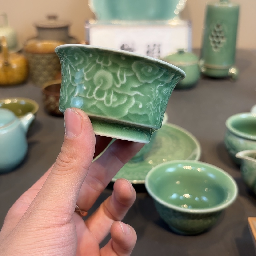 瓷片青瓷青瓷青春青春