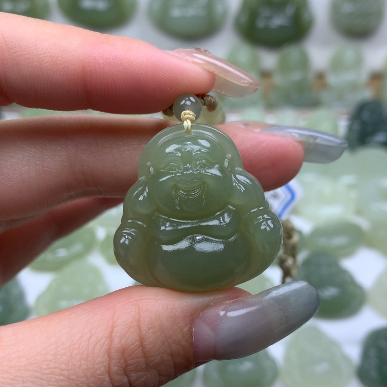 【闪购商品】颈饰未镶嵌和田玉