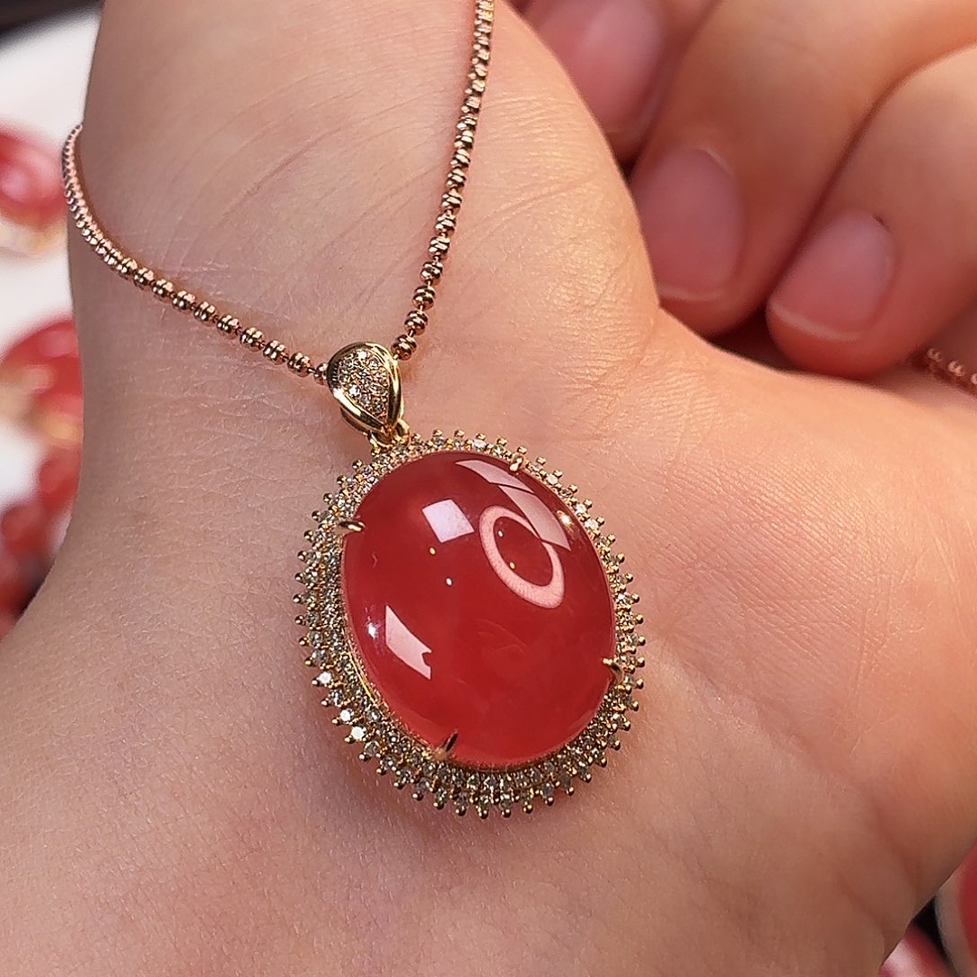 菱锰矿（红纹石）18K金镶嵌吊坠(不含链)