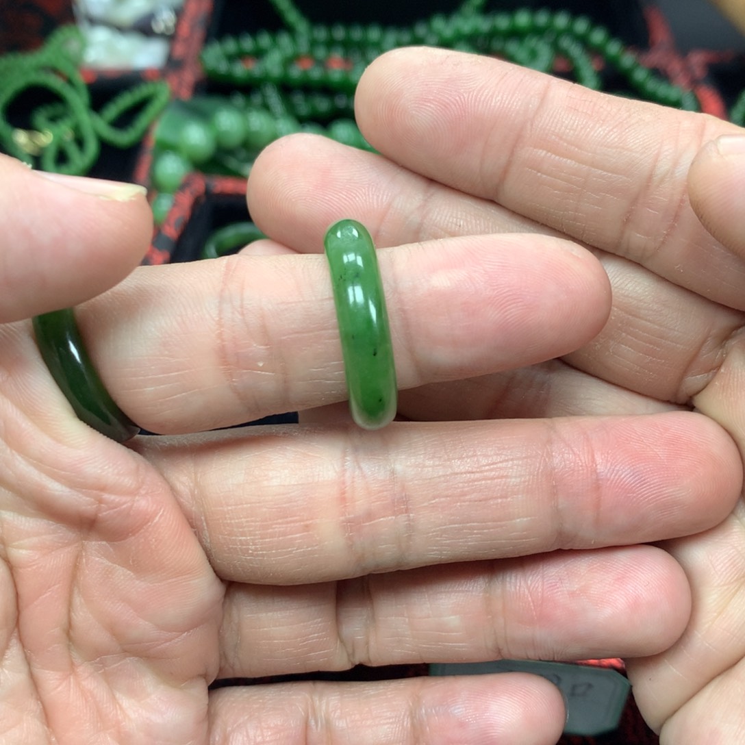 【闪购商品】和田玉戒圈未镶嵌七****雨