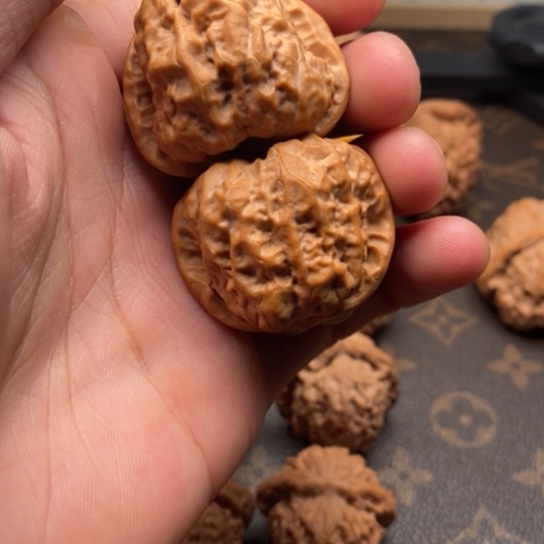 文玩核桃把件嘻****y蛤蟆