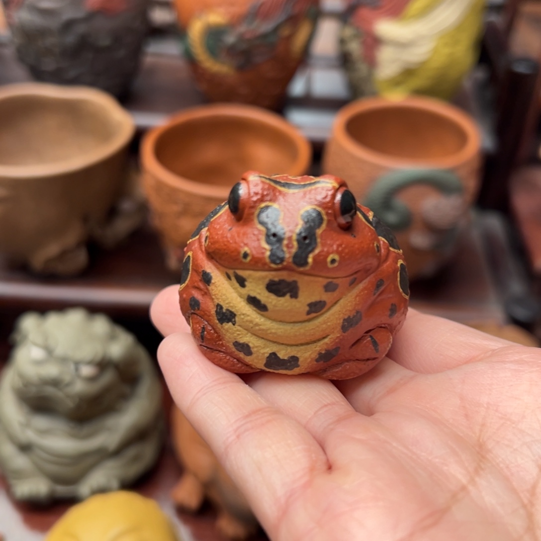 紫砂茶宠蛙豆红紫砂