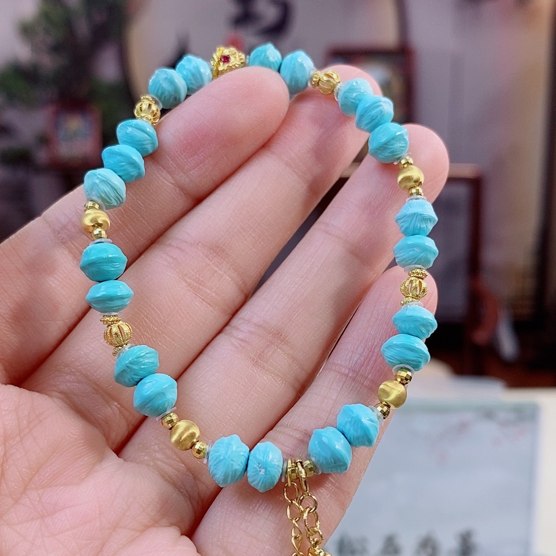 18K金镶嵌绿松石珠宝奇石