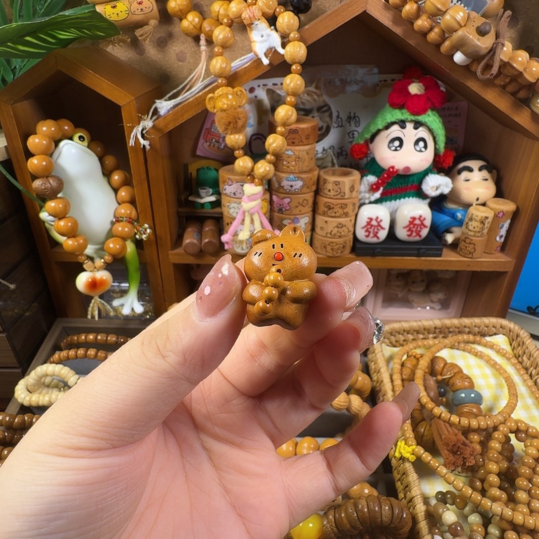 焕***！吊坠猴头核桃小兔子