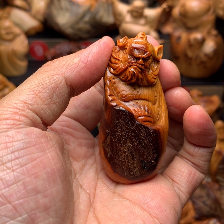 柏木（崖柏）崖柏陈化料手把件