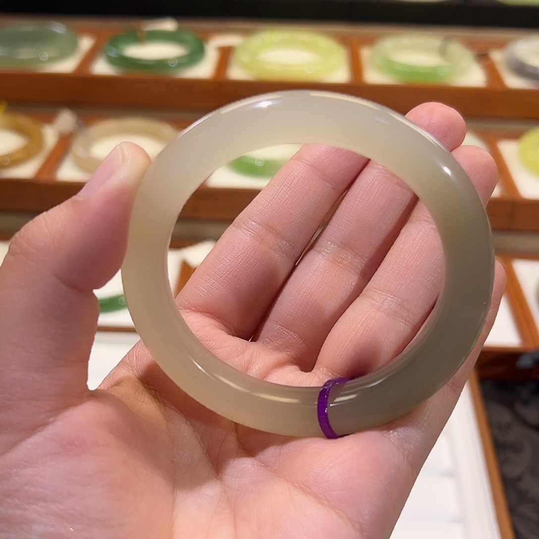 和田玉手镯未镶嵌高冰粉紫