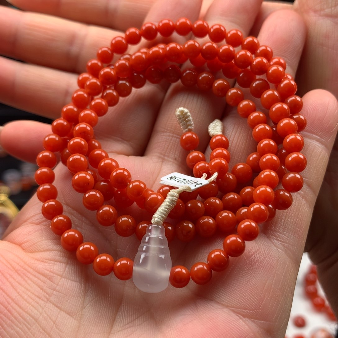 南红玛瑙手串未镶嵌山**秀