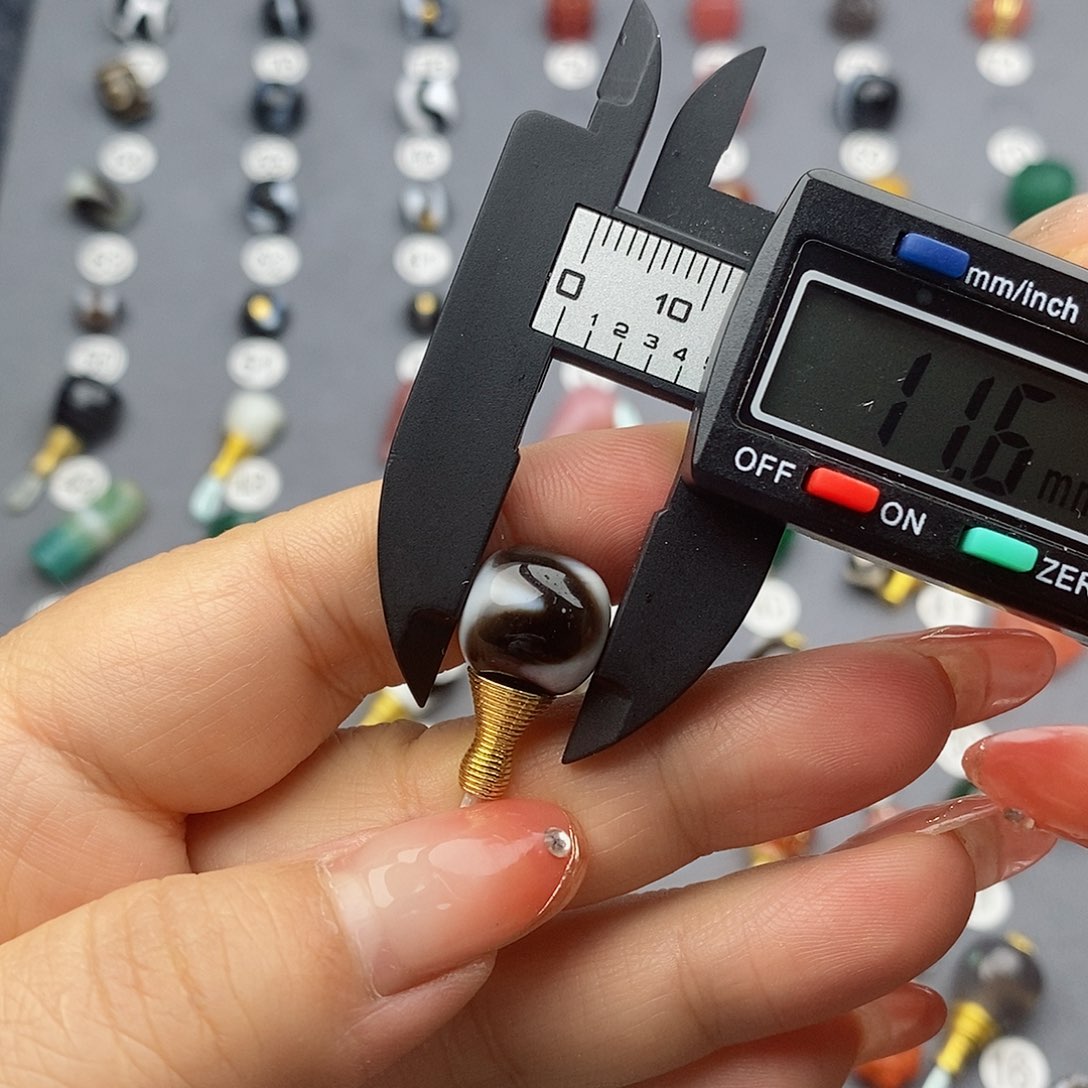 玛瑙/玉髓饰品合金