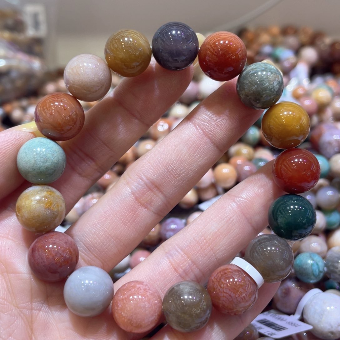 未镶嵌手链硅化珊瑚（珊瑚玉）178