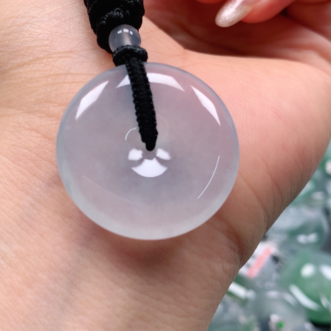 翡翠颈饰未镶嵌天然翡翠