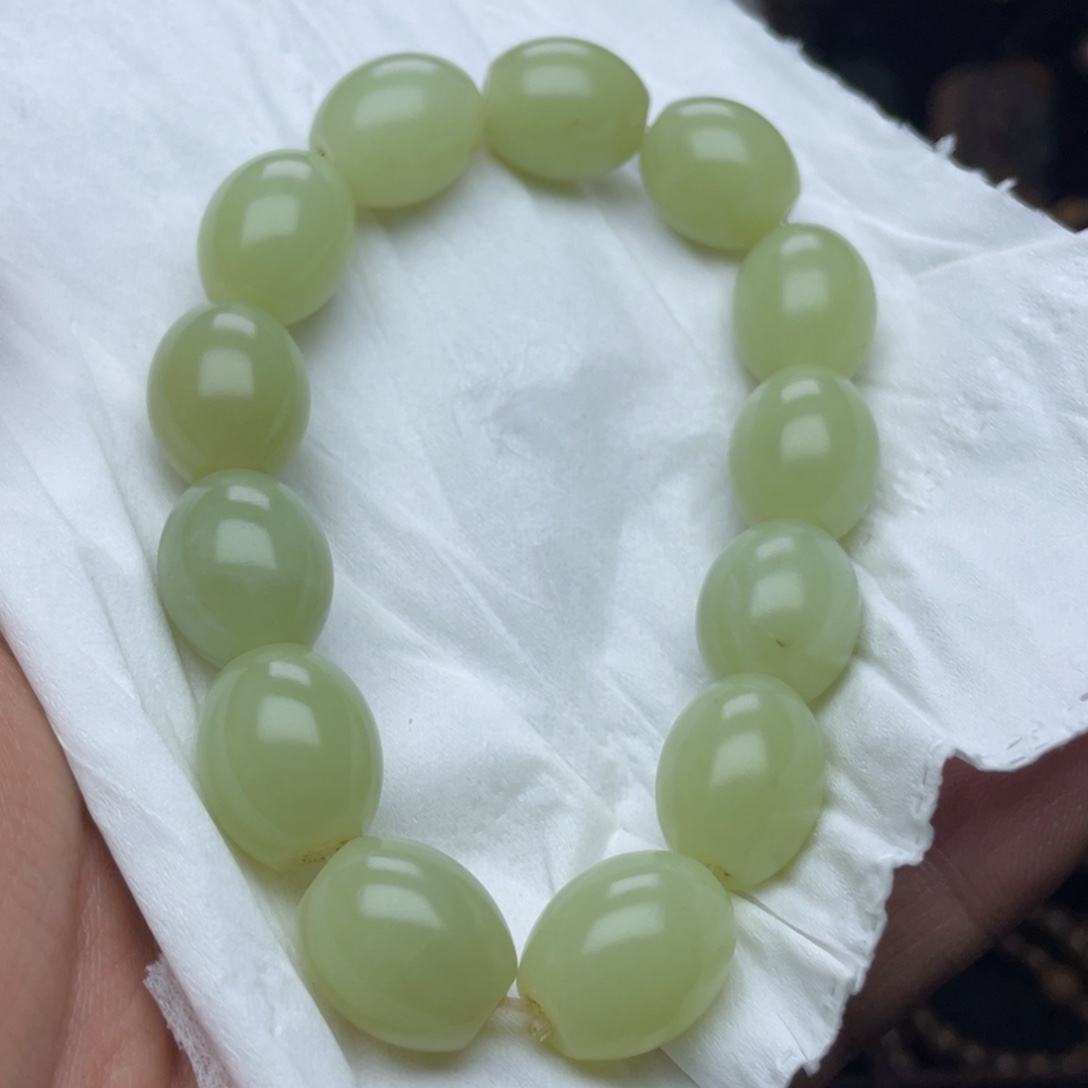 岫岩老玉（透闪石质玉）未镶嵌颈饰16×14