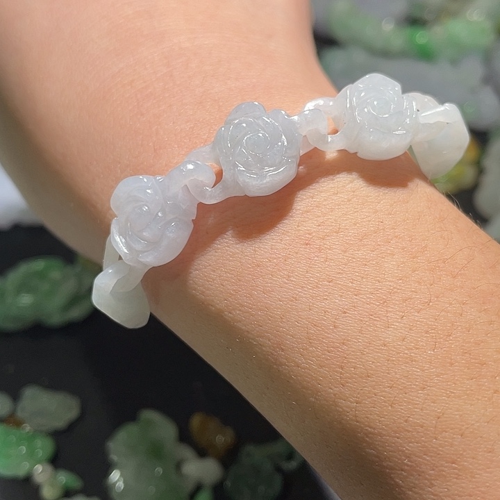 颈饰未镶嵌翡翠天