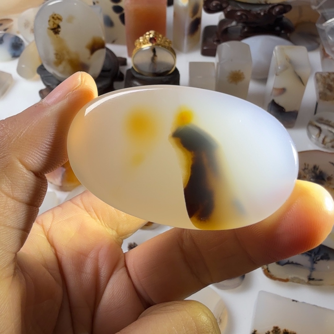 玛瑙/玉髓未镶嵌珠宝半成品