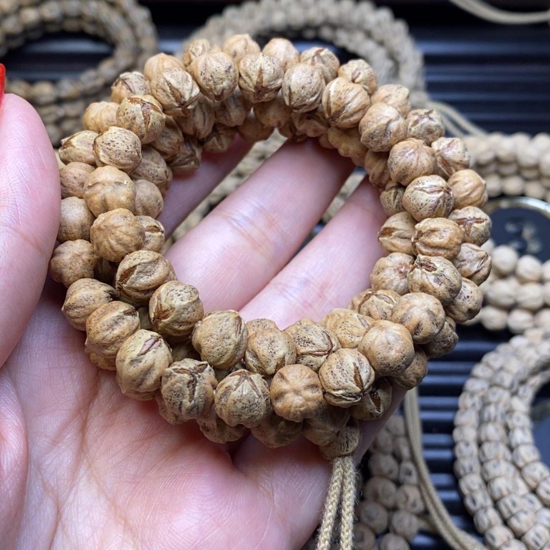 柏香籽/百香籽吊坠绵**、