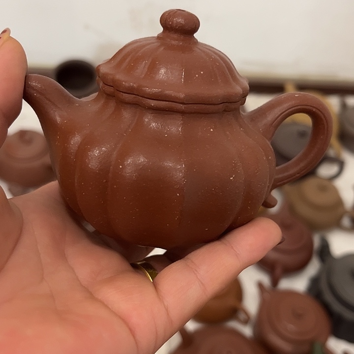 紫砂茶壶瑕疵……………………