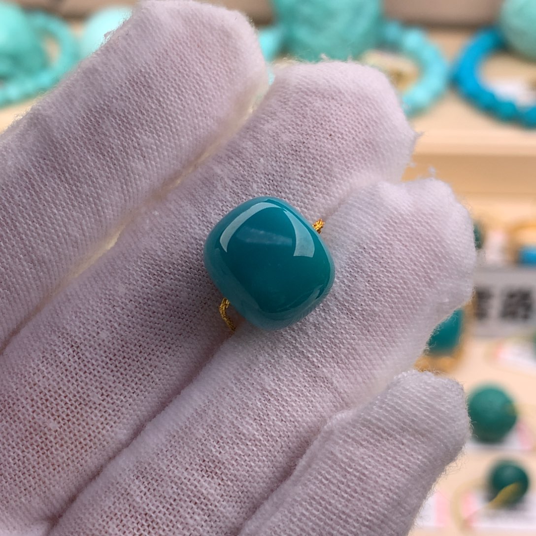 绿松石珠宝奇石未镶嵌13.2×11.3