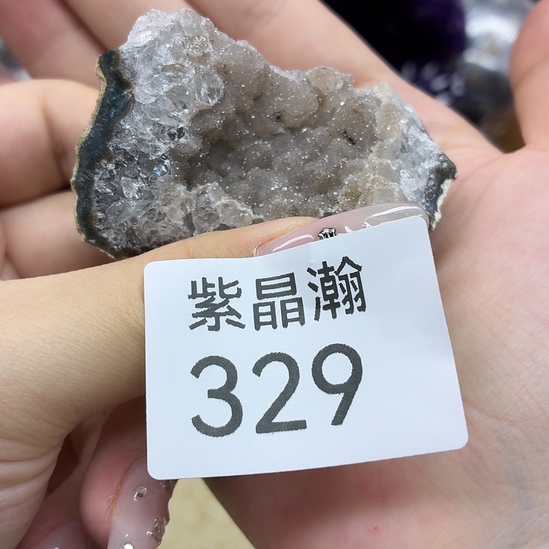 水晶大型摆件（非配饰）未镶嵌