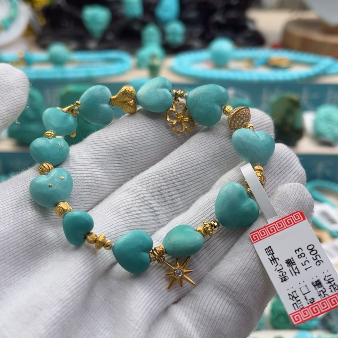 绿松石配饰18K金镶嵌