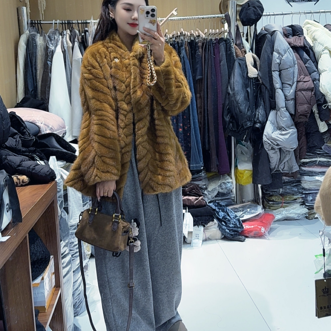 人造皮草 Nana新款环保毛立领外套6105
