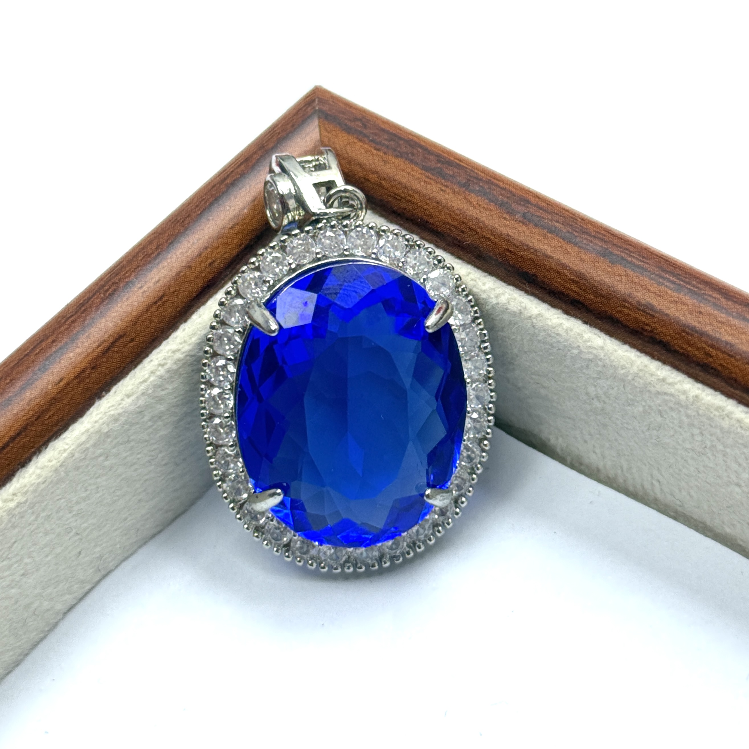 培育蓝宝石『高端*时尚』F-8899时尚首饰吊坠多样性发其一K694