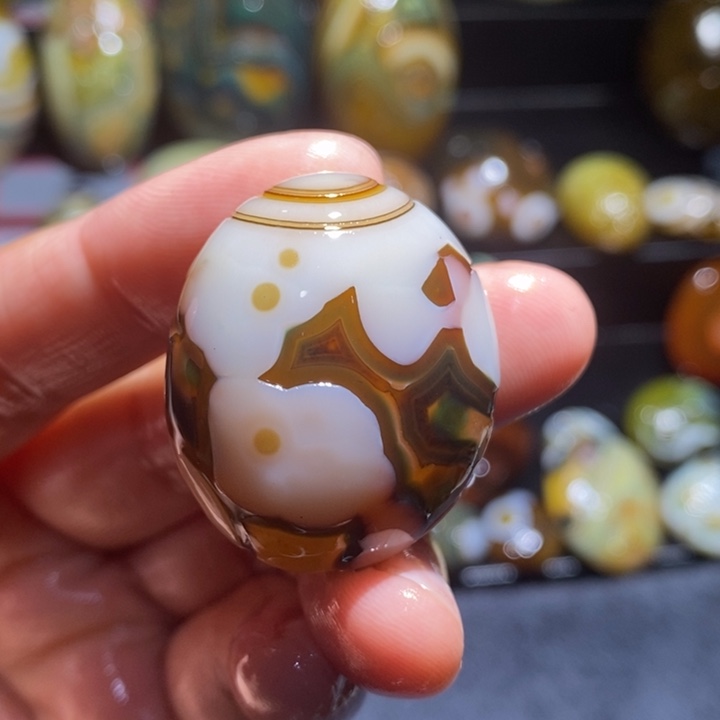 未镶嵌玛瑙/玉髓珠宝奇石