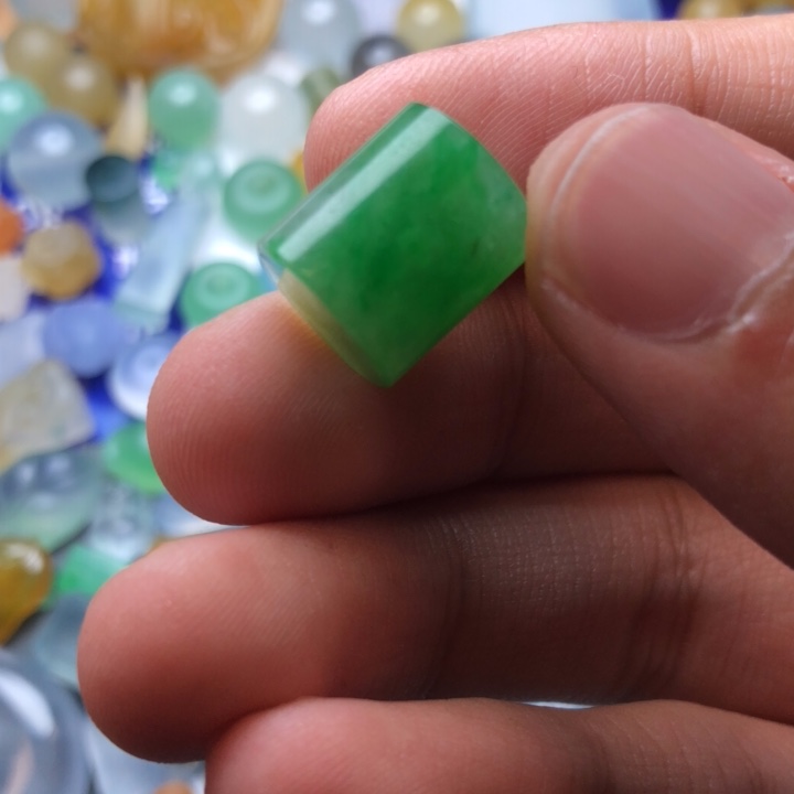 未镶嵌定制翡翠挂件