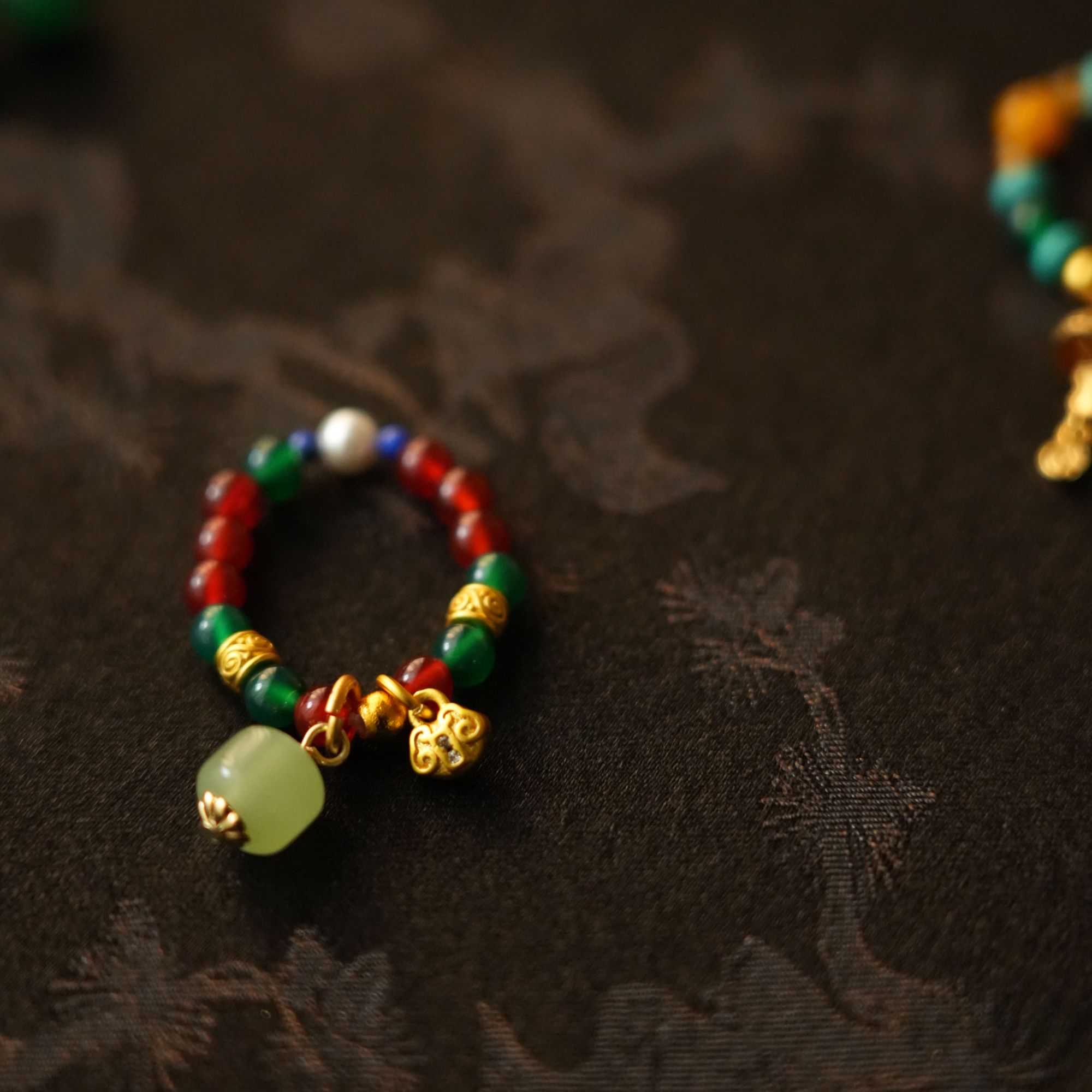 桃禧红肥绿瘦珍珠盖碗提溜