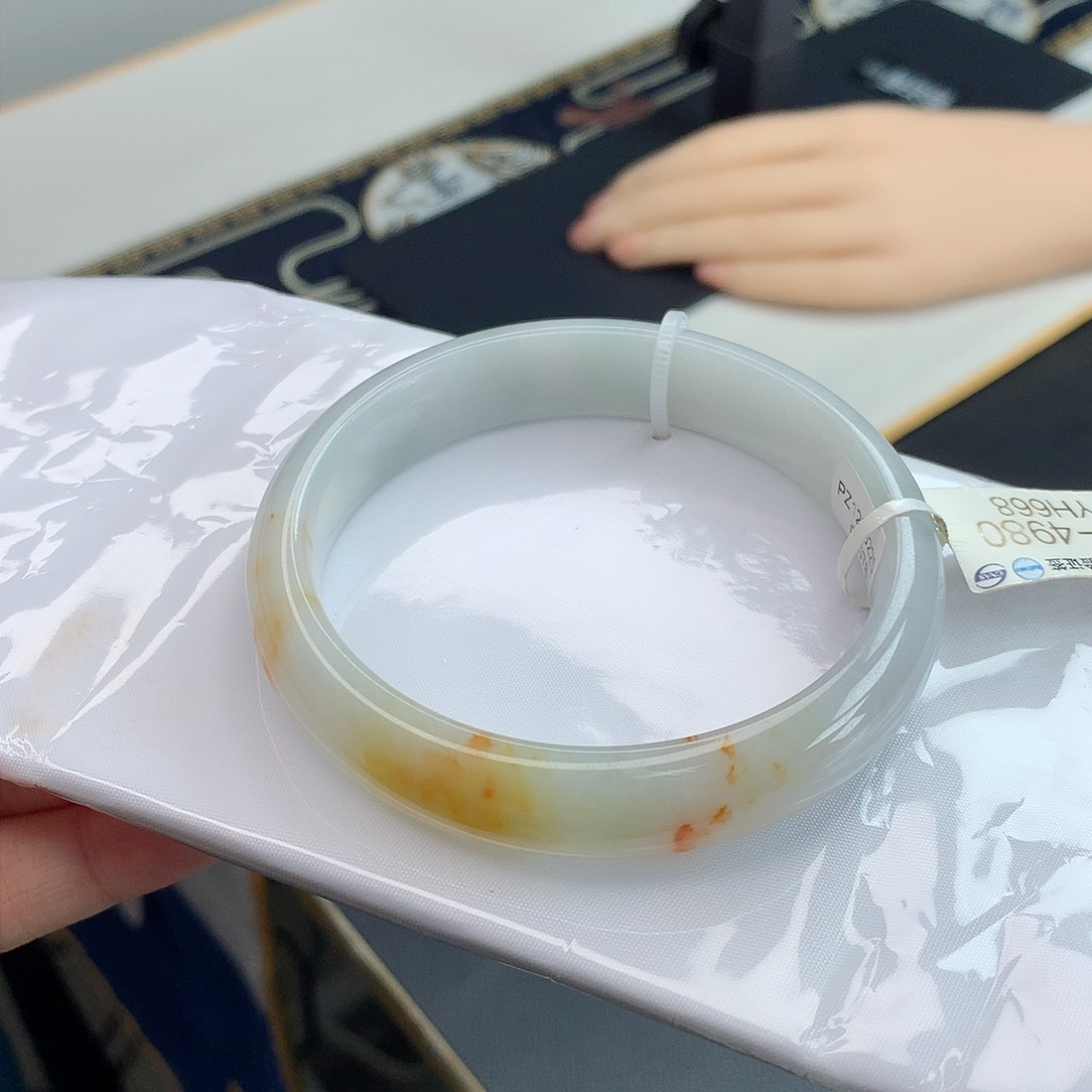 翡翠手镯未镶嵌5号