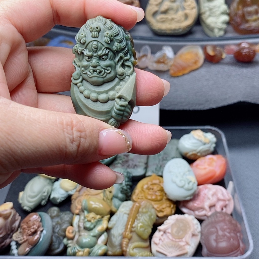 【闪购商品】未镶嵌定制石英质玉吊坠