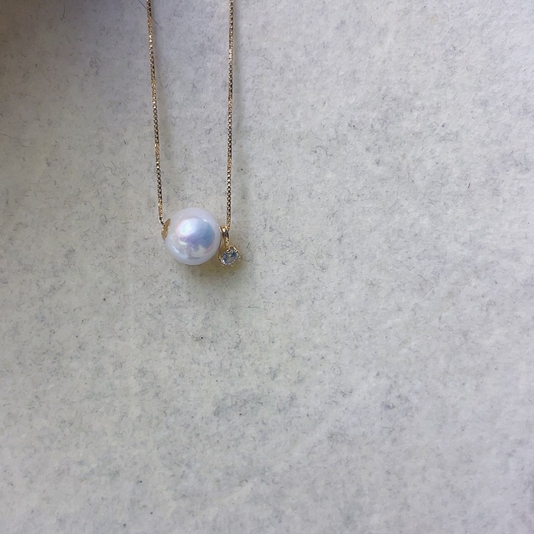 淡水珍珠吊坠(赠链)18K金镶嵌