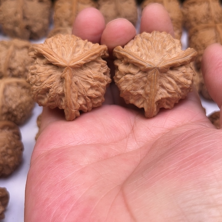 文玩核桃吊坠我想要