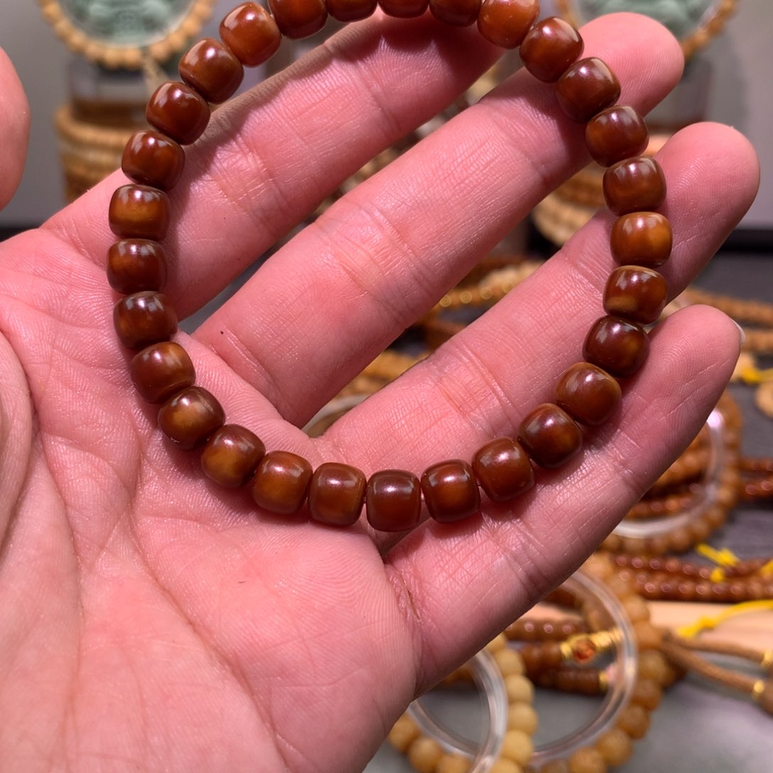 星月菩提吊坠看*看8×7极致藏红单圈