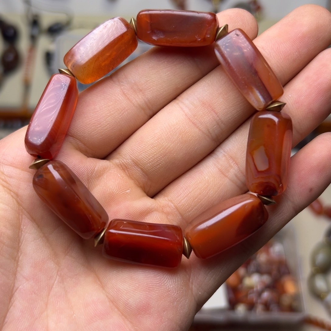 玛瑙/玉髓颈饰未镶嵌