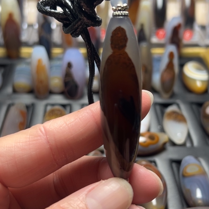 玛瑙/玉髓未镶嵌颈饰