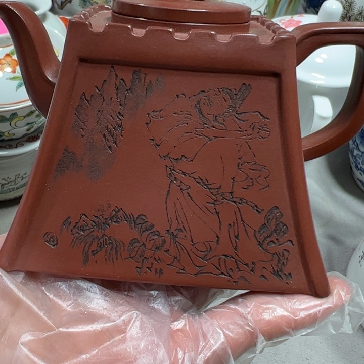 景德镇陶瓷艺术品的