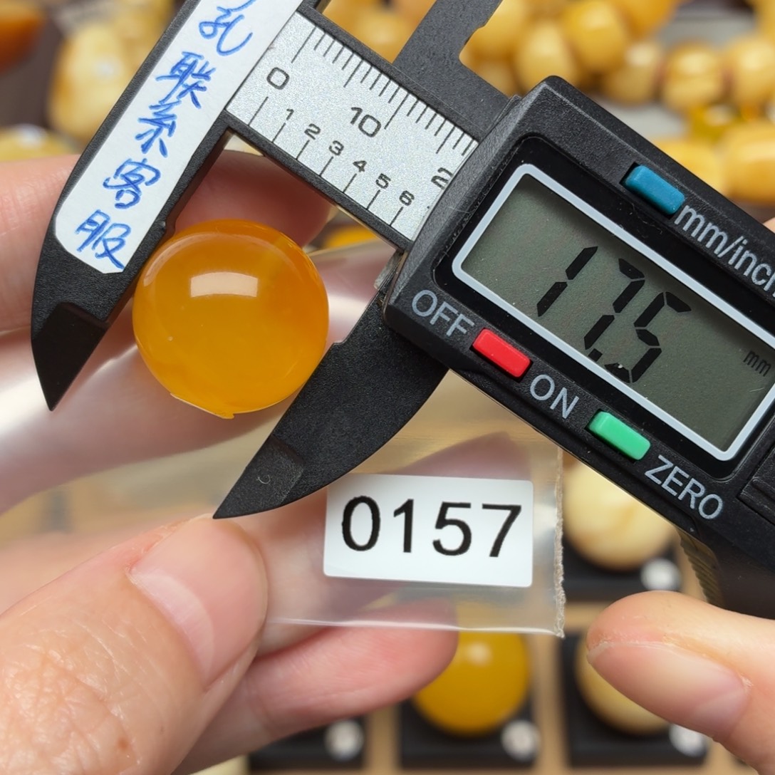 海***记蜜蜡未镶嵌裸石蜜蜡焦皮