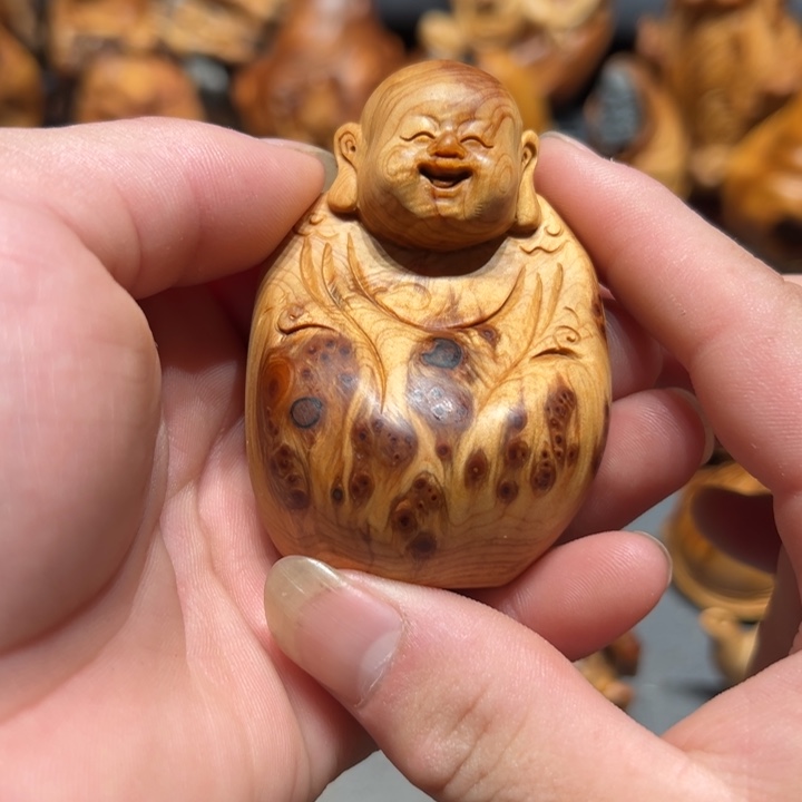 柏木（崖柏）点点关注
