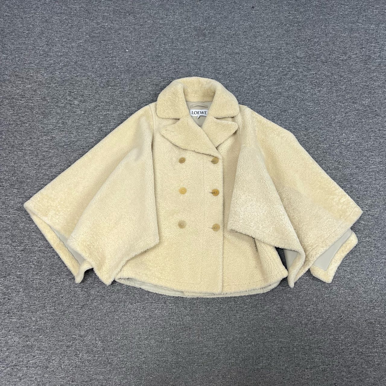 99新 LOEWE/罗意威 loewe 泰迪斗篷披肩