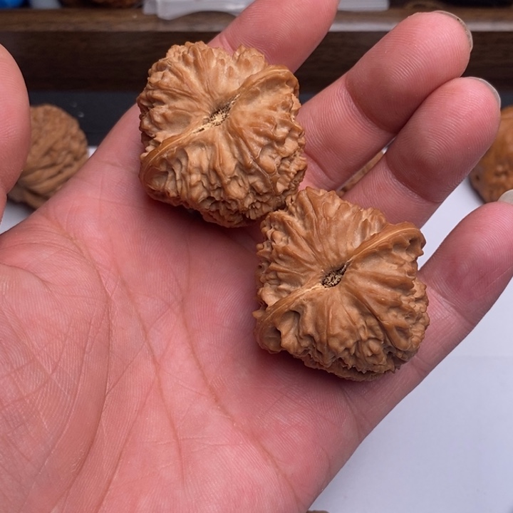 愿***好核桃手串/手链流星锤狮子头39有修