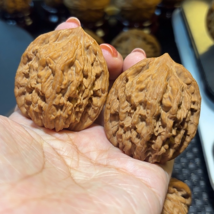 吊坠文玩核桃39高桩麦穗虎头一对核桃