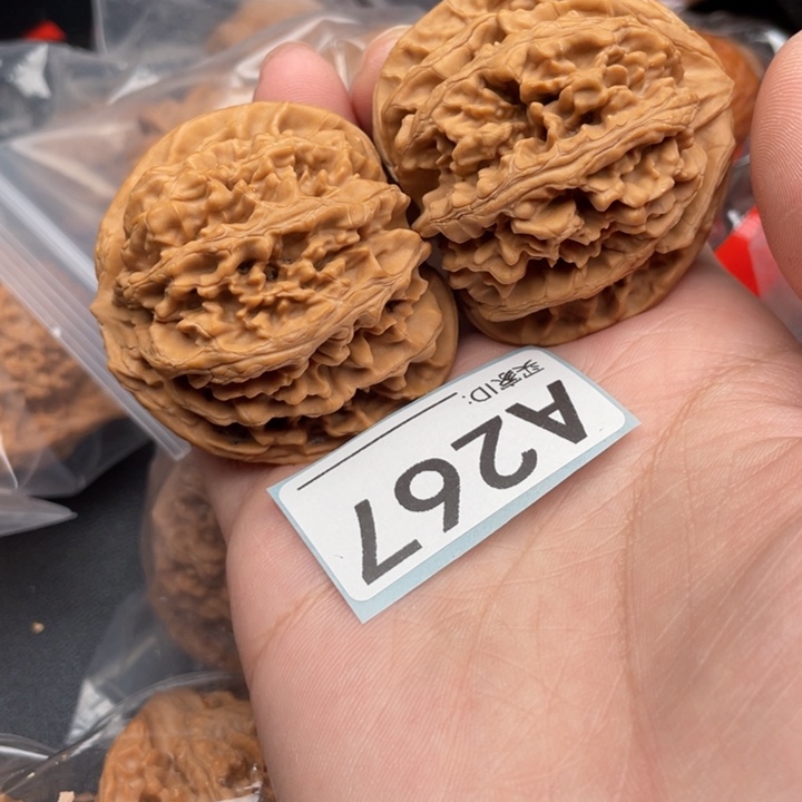 吊坠文玩核桃核桃