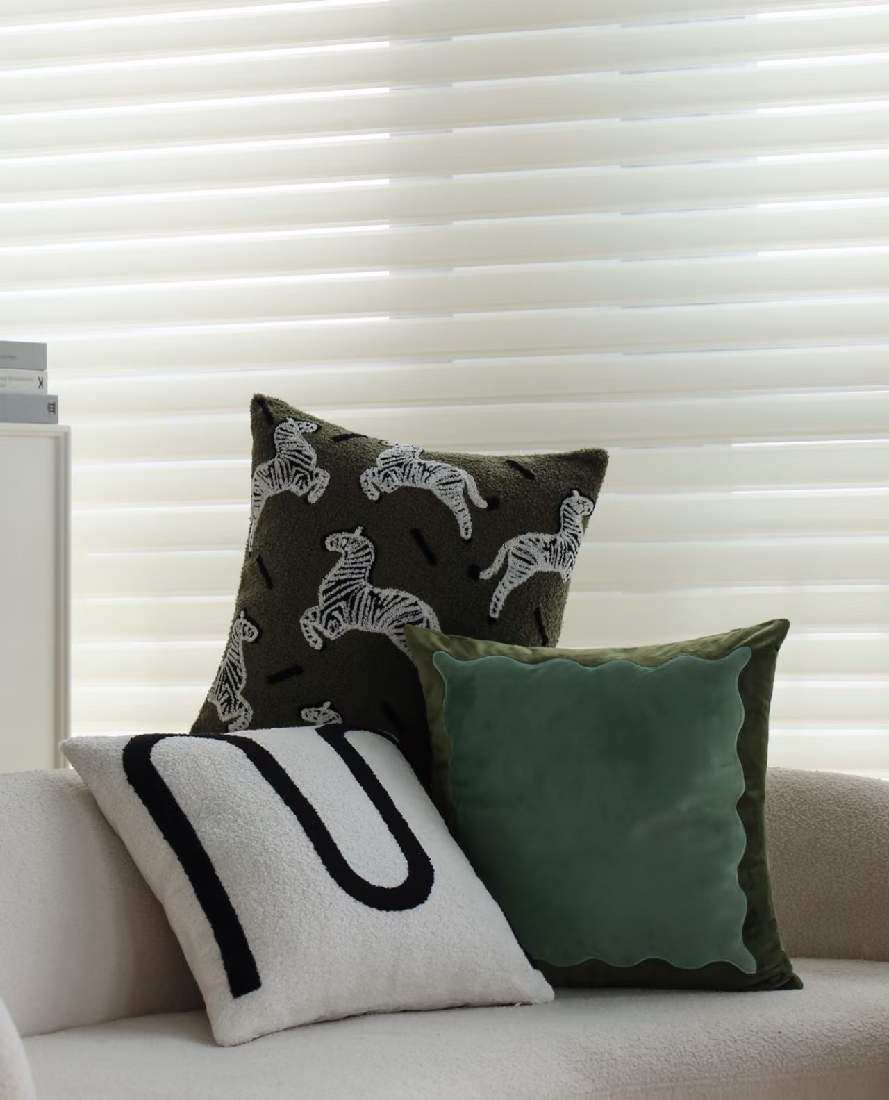 精美高支全棉匹马棉抱枕一个