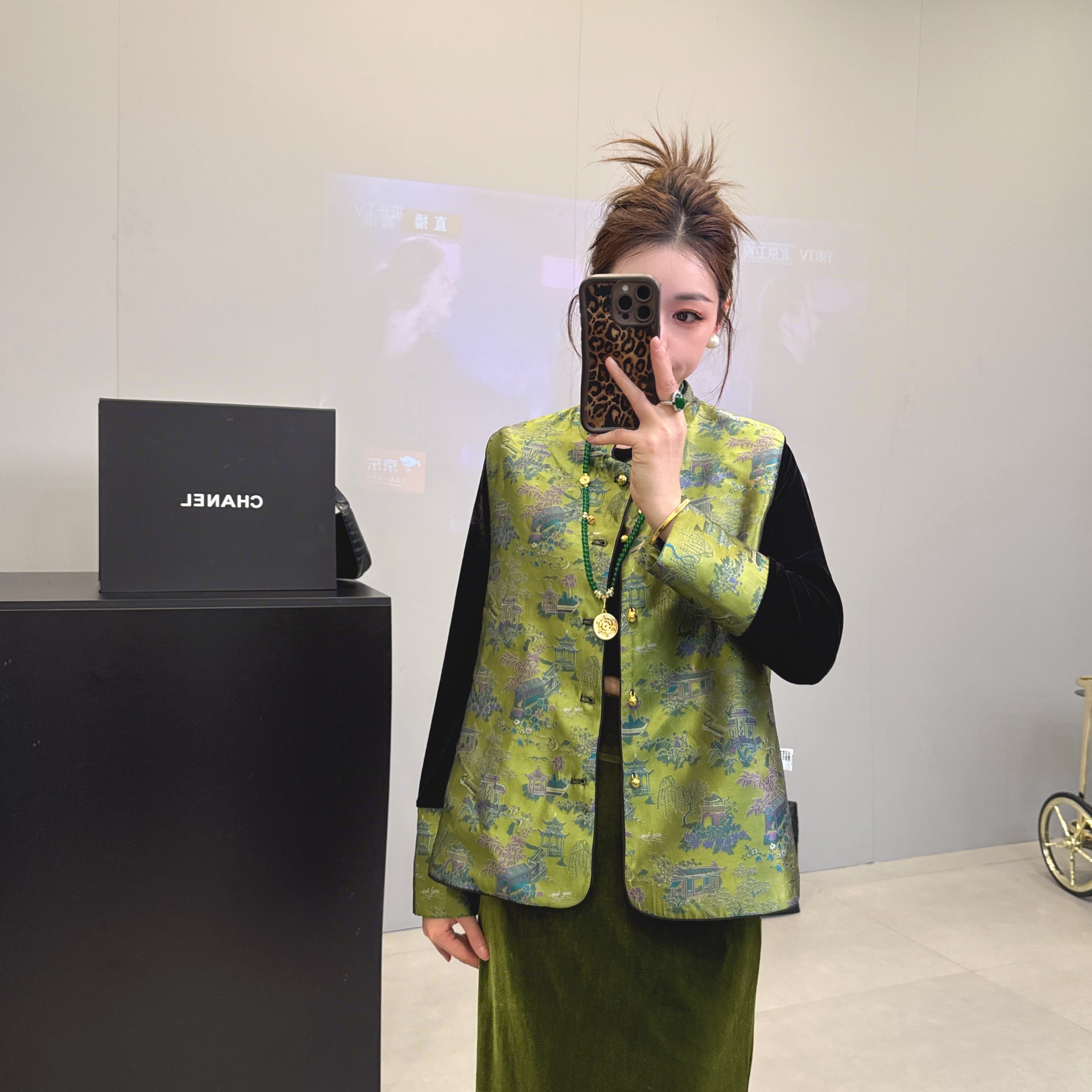 新中式国潮提花文艺风两穿短款显瘦马甲8299