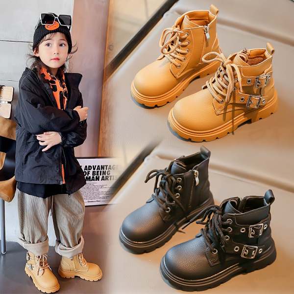 女童靴子2023秋冬新款时尚简约中大童防滑皮靴9017