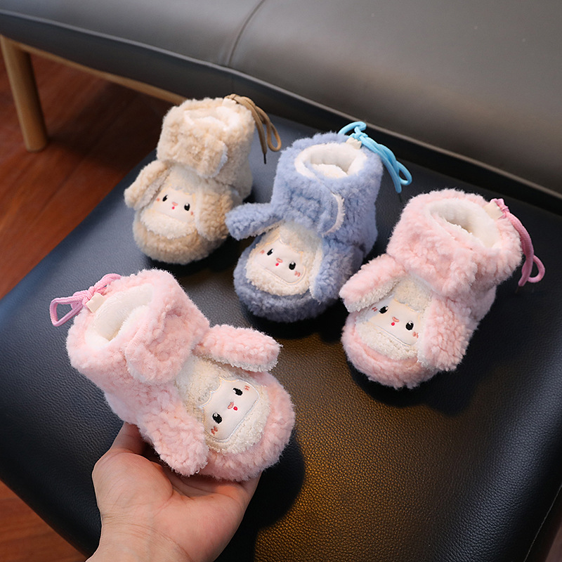 婴儿超厚防滑雪地靴秋冬保暖棉鞋不掉软底学步鞋毛绒护脚宝宝过冬