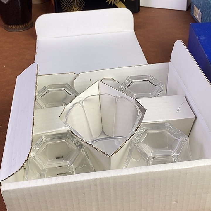 瓷器铜铁器木器木粉花瓶