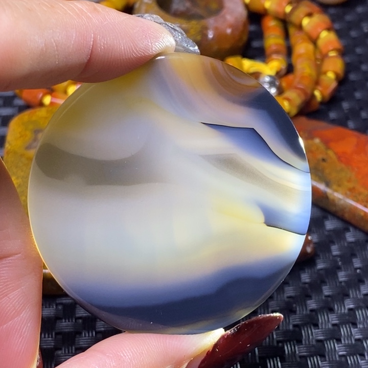 玛瑙/玉髓颈饰未镶嵌