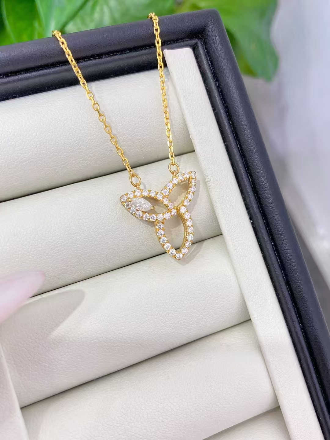 云珑珠宝甄选 足金999 三叶草套链 总重出售