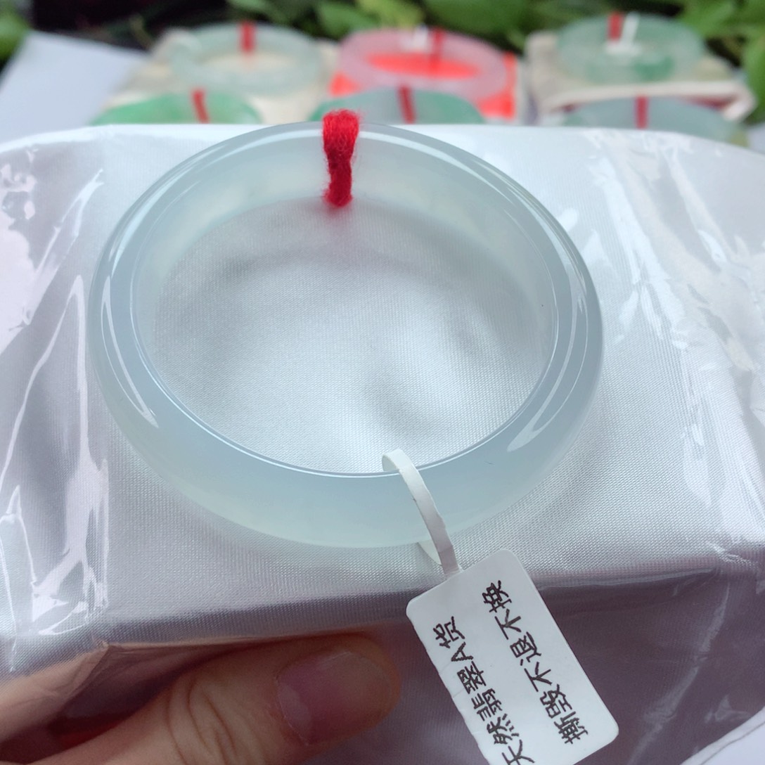 翡翠手镯（贵妃镯）未镶嵌 53.7 冰胶细润 小小