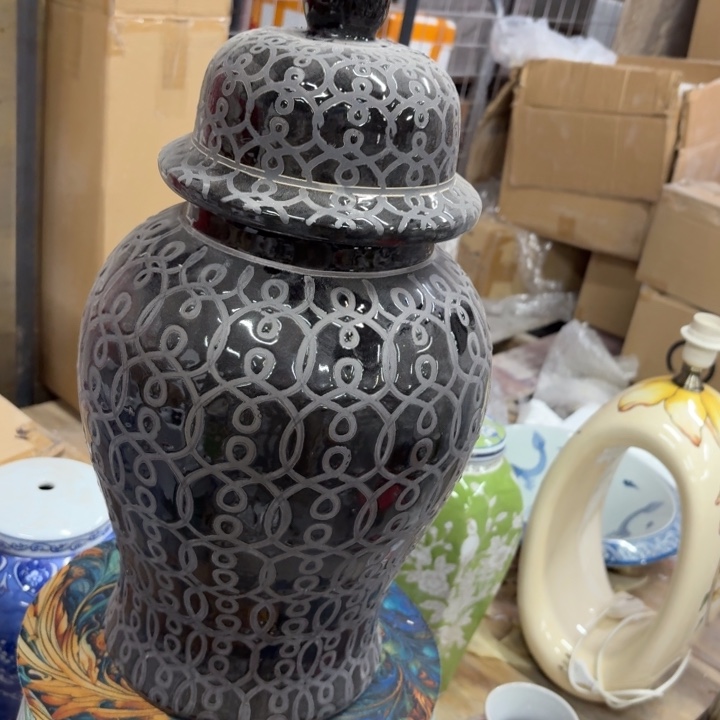 微瑕青花瓷器值得购买